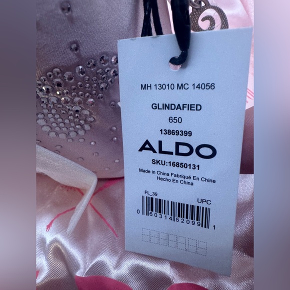 Aldo wickedly beautiful ‘glindafied’ pink purse w/ butterfly rhinestones etc - Picture 11 of 11